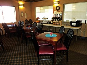 Travelodge by Wyndham Carlsbad NM