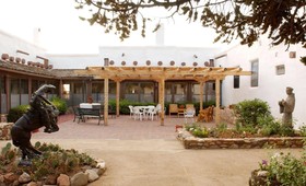 Casa del Gavilan Historic Inn