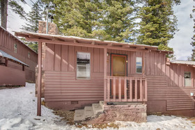 The Cabins At Cloudcroft