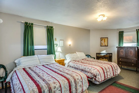 The Cabins At Cloudcroft