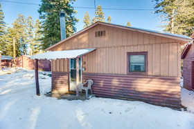 The Cabins At Cloudcroft