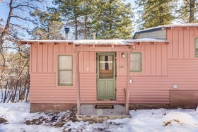 The Cabins At Cloudcroft