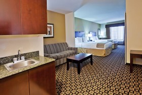 Holiday Inn Express Hotel & Suites Clovis