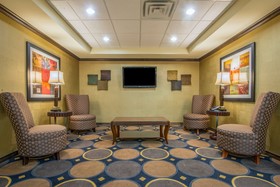 Holiday Inn Express Hotel & Suites Clovis