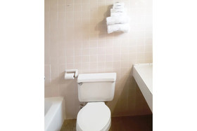 Hotel Kings at Clovis by OYO Rooms