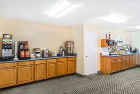 Days Inn by Wyndham Deming