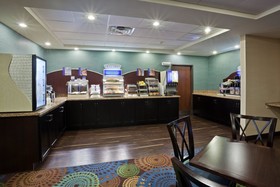 Holiday Inn Express & Suites Deming Mimbres Valley