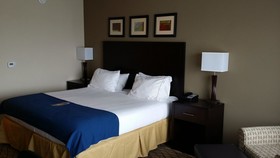Holiday Inn Express & Suites Deming Mimbres Valley