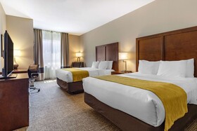 Comfort Inn & Suites