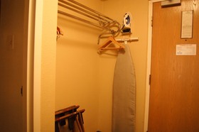 Brentwood Inn & Garden