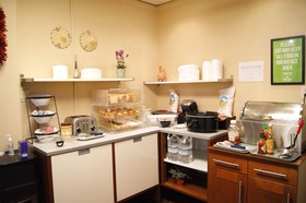 Brentwood Inn & Garden