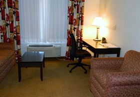 Quality Inn & Suites Farmington