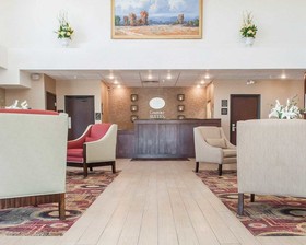 Comfort Suites Farmington