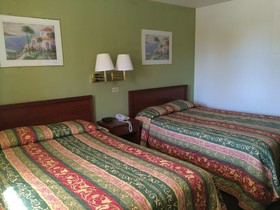 Farmington Inn