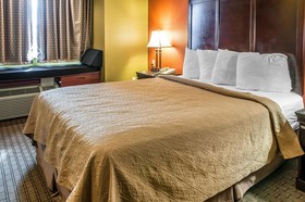 Baymont by Wyndham Farmington