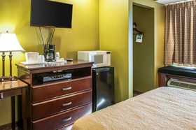 Baymont by Wyndham Farmington