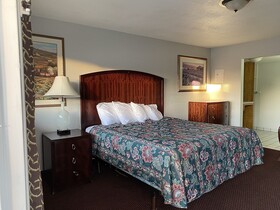 Travelodge by Wyndham Farmington Hwy 64