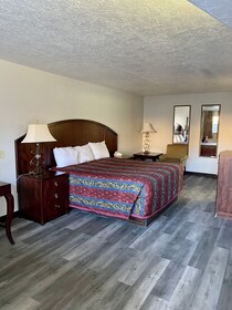 Travelodge by Wyndham Farmington Hwy 64