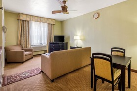 Quality Inn & Suites Gallup I-40 Exit 20
