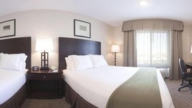 Holiday Inn Express Hotel & Suites Grants - Milan