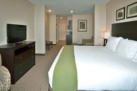 Holiday Inn Express Hotel & Suites Grants - Milan