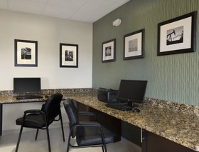 Baymont by Wyndham Hobbs