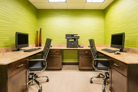 Holiday Inn Express Hobbs