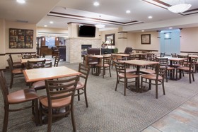 Holiday Inn Express & Suites Las Vegas