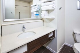Hampton Inn & Suites Los Alamos