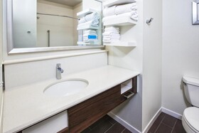Hampton Inn & Suites Los Alamos
