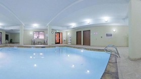 Holiday Inn Express & Suites Los Alamos Entrada Park
