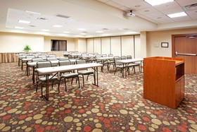 Holiday Inn Express & Suites Los Alamos Entrada Park
