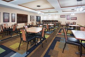 Holiday Inn Express & Suites Los Alamos Entrada Park