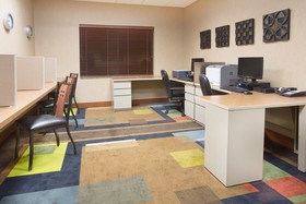Holiday Inn Express & Suites Los Alamos Entrada Park