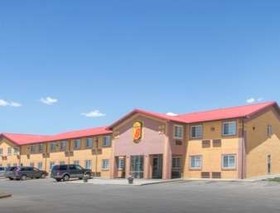 Super 8 by Wyndham Moriarty