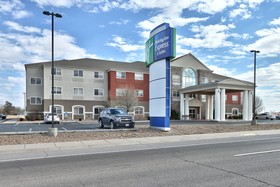 Holiday Inn Express Hotel & Suites Portales