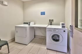 Holiday Inn Express Hotel & Suites Portales