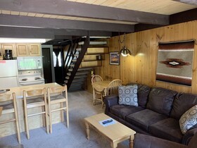 Auslander Condominiums