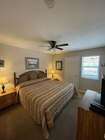 Auslander Condominiums