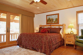 Deer Mountain Lodge