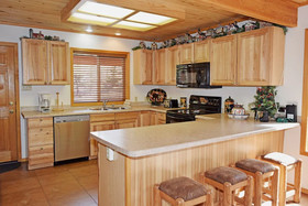 Deer Mountain Lodge