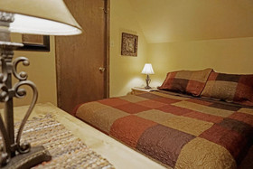 Duke Cabin