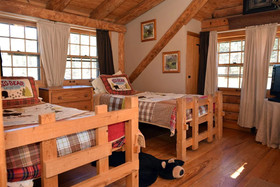 Dwyer`s Den
