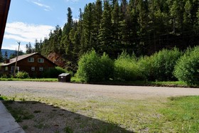 Karlin`s Mountain Lodge