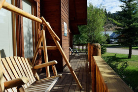 Karlin`s Mountain Lodge