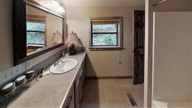 Payne`s Lodge