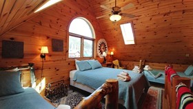 River Chant Lodge