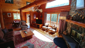 River Chant Lodge
