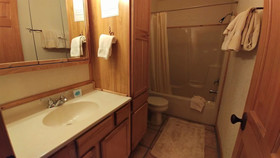 River Chant Lodge