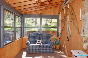 Roberts Trappers Lodge